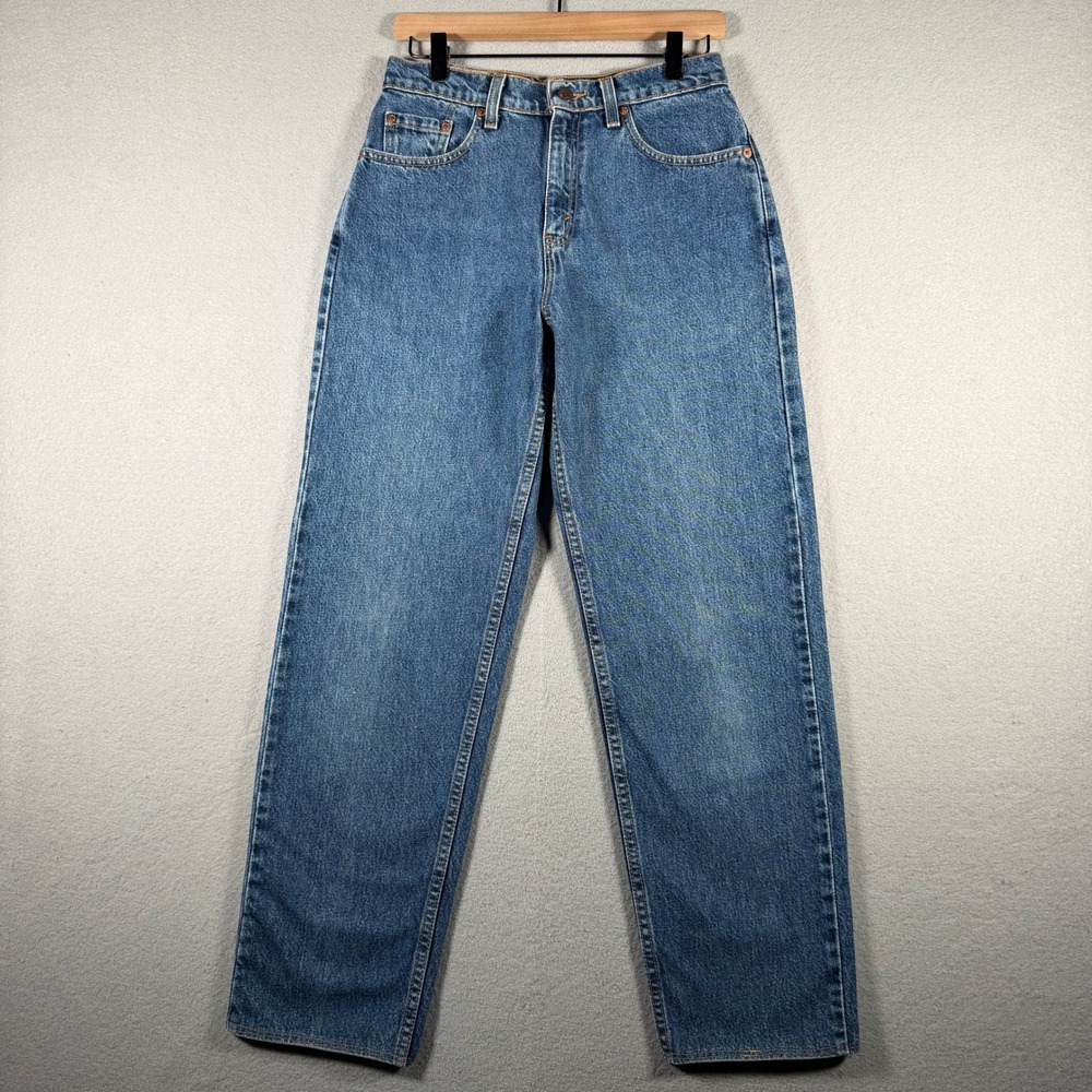 Vintage Levis 560 Womens 6 Reg M Blue Jeans Loose Fit Straight Leg Made in USA